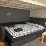 Milo-metro Loft Apartment *