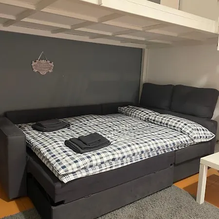 Milo-metro Loft Apartment *