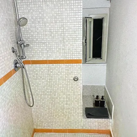 Milo-metro Loft Apartmán Katánie