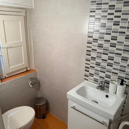 Milo-metro Loft Apartmán *